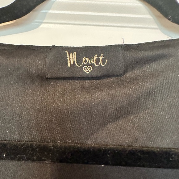 Boutique Romper - Picture 2 of 3